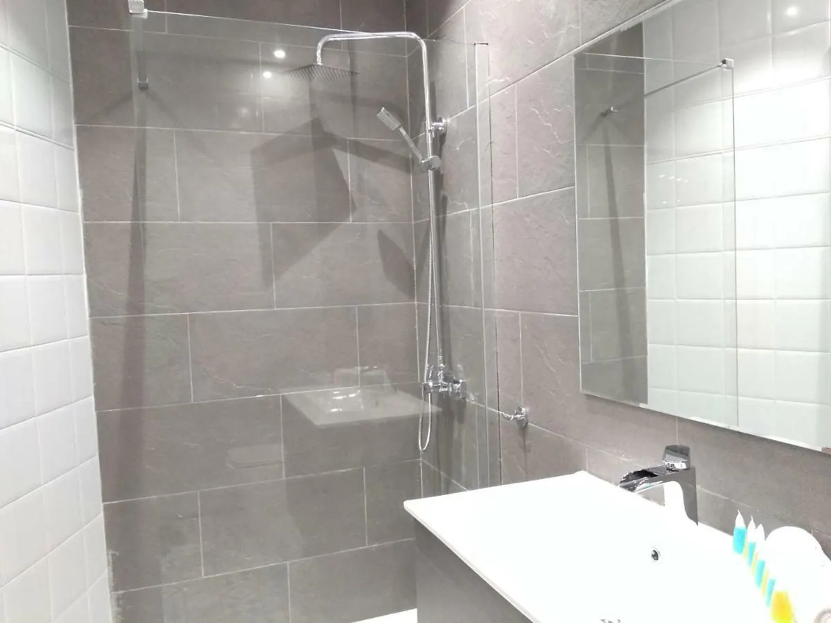 Del parque flats martinez larios Apartamento Málaga España