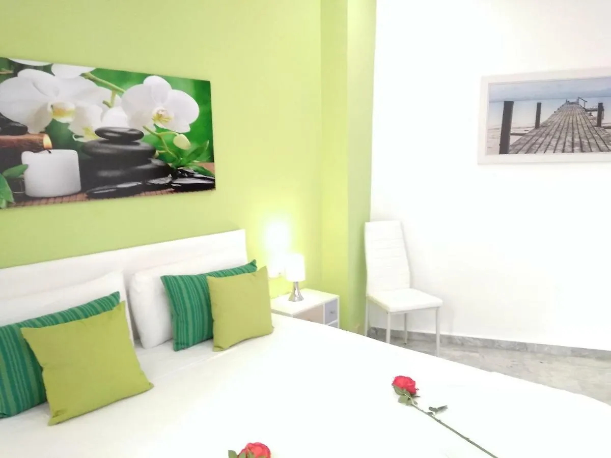 Del parque flats martinez larios Apartamento Málaga España